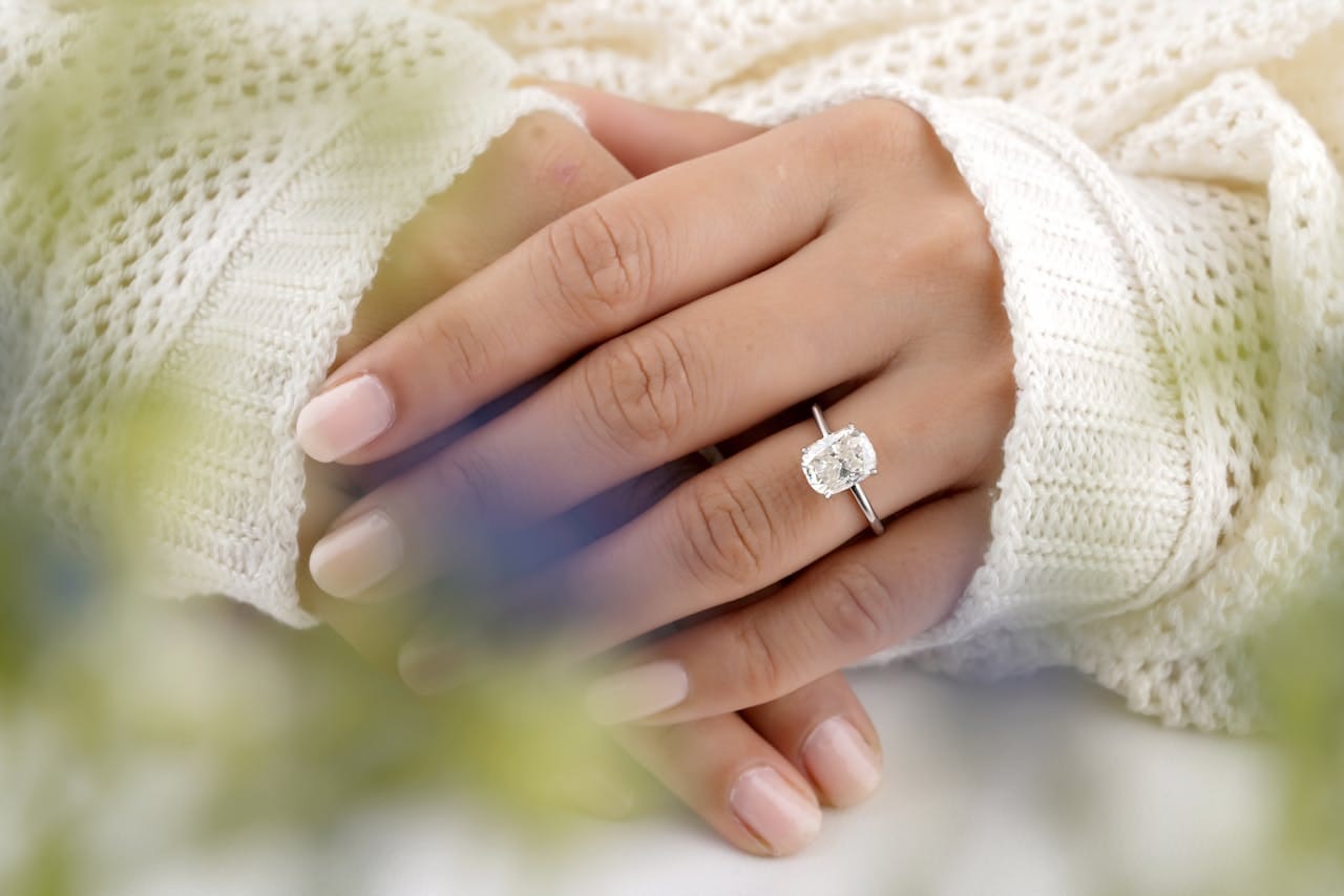 Wearing My Ring If She Wants a Divorce